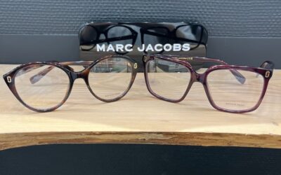 Les-nouveautes-Marc-Jacobs-lunettes-marcjacobs-opticien-quimper-concarneau-1-1763905442406587-400x250 - LE BIHAN OPTICIEN Les-nouveautes-Marc-Jacobs-lunettes-marcjacobs-opticien-quimper-concarneau-1-1763905442406587-400x250